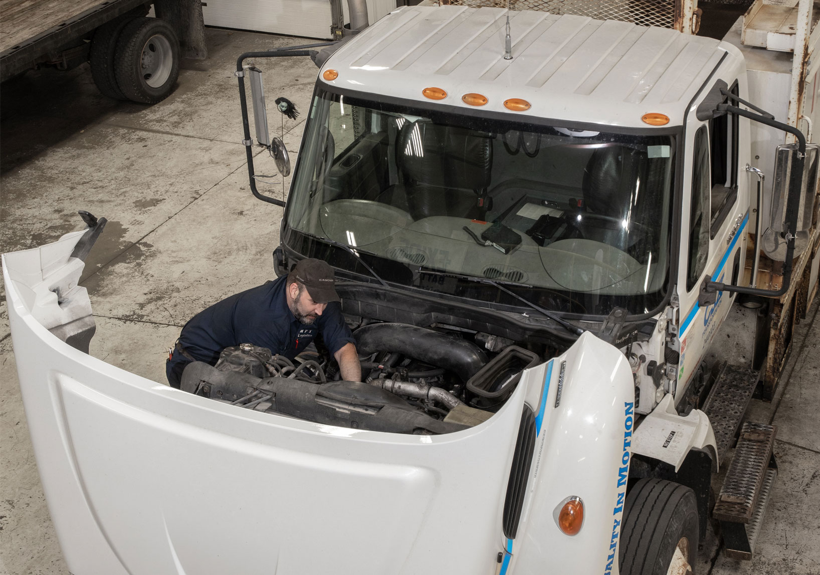full service truck repair MPI Service Canton Ohio Overhead 01